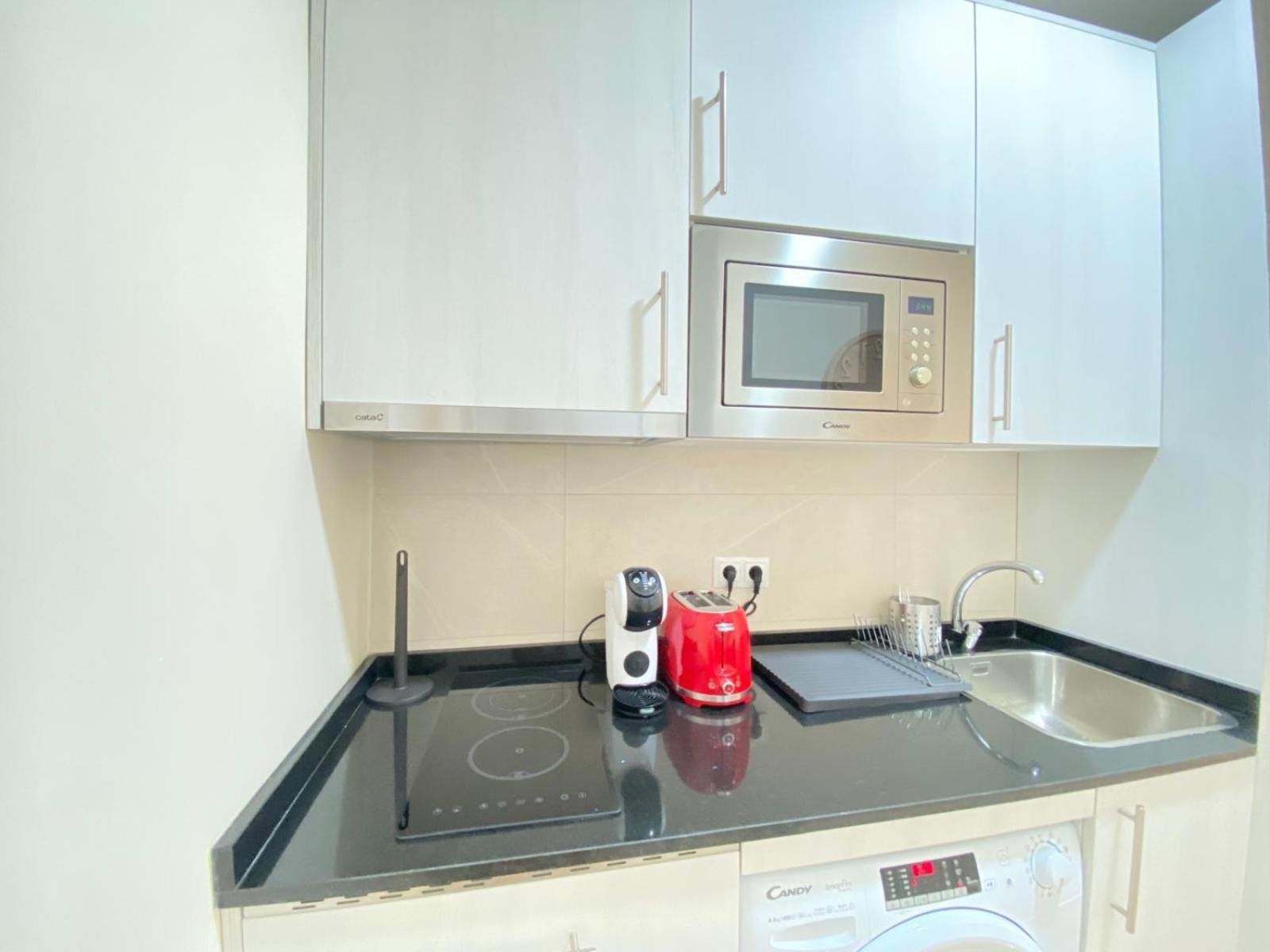 Estudios Gran Via Мадрид Экстерьер фото