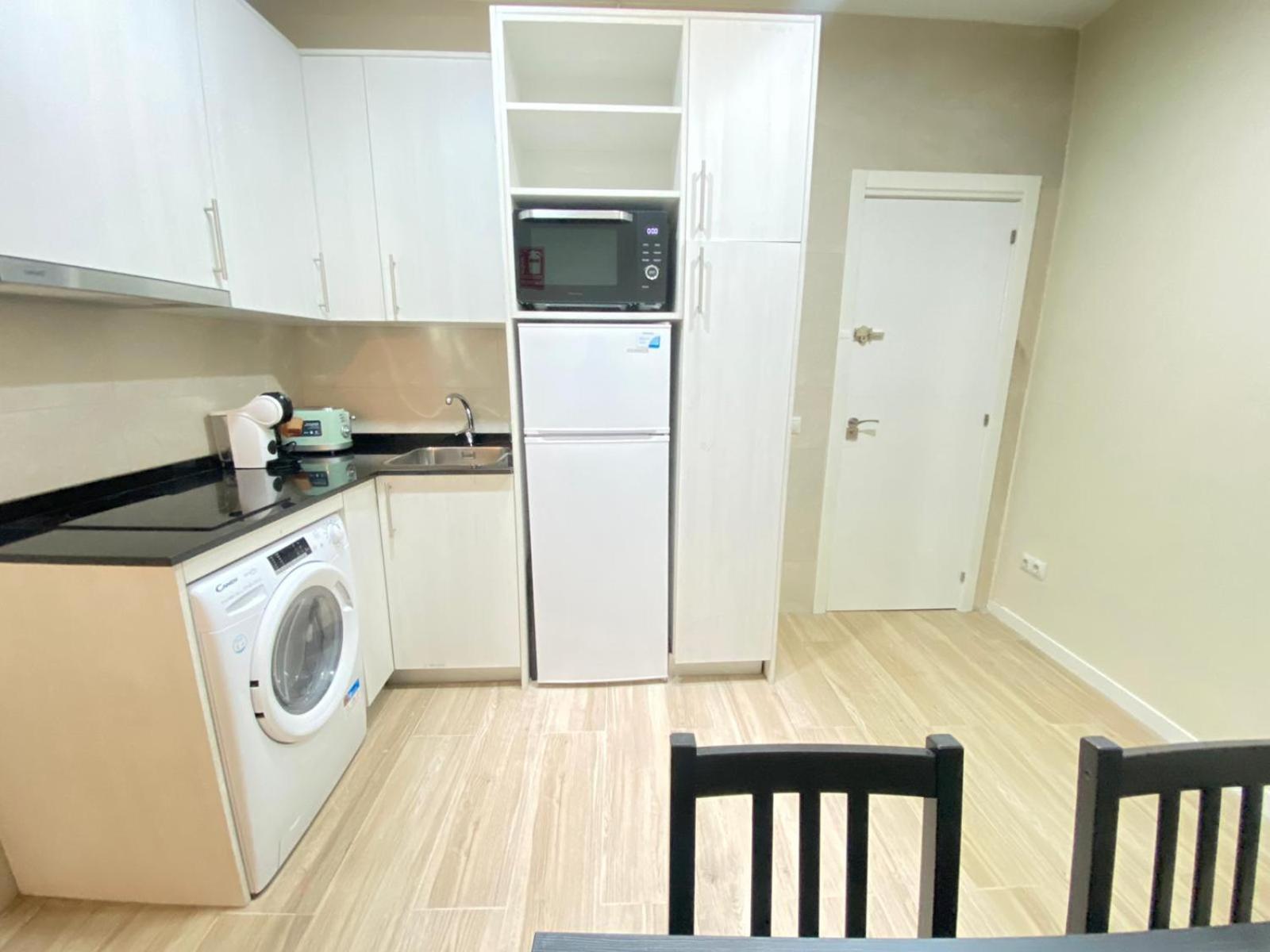 Estudios Gran Via Мадрид Экстерьер фото