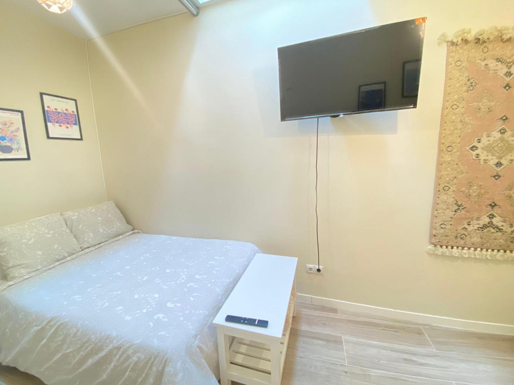 Estudios Gran Via Мадрид Экстерьер фото
